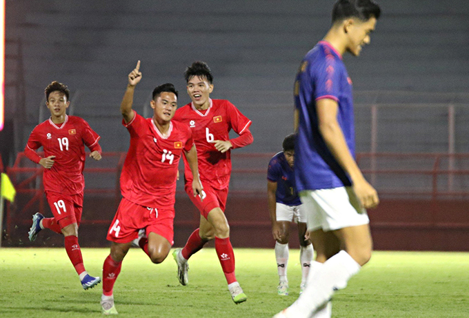 Tiền vệ Hoàng Quang Dũng tại giải U19 Đông Nam Á 2024